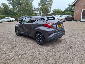 Toyota CH-R 1.8 hybrid navi clima picture 2