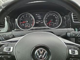Volkswagen Golf 1.0 tsi  higline navi clima  85kw picture 11