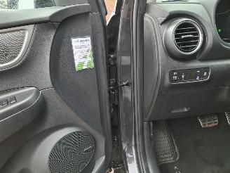 Hyundai Kona 64kw accu    204pk navi clima picture 13