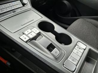 Hyundai Kona 64kw accu    204pk navi clima picture 8