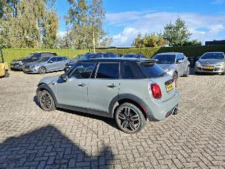 Mini Cooper 2.0i 184pk  works uitvoering  navi leer picture 2