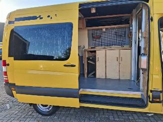 Mercedes  kampeerwagen  2.2 cdi  105kw   airco picture 2