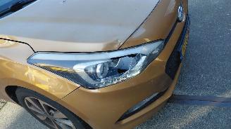 Hyundai I-20 1.2i  84pk navi clima  lmv picture 5