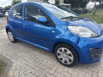Peugeot 107 1.0 ACTIVE 49333 KM NAP! BOUWJAAR 2012 LICHTE SCHADE! 3499 EURO picture 6