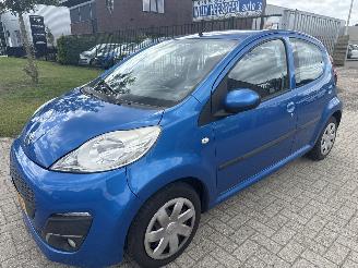 Auto incidentate Peugeot 107 1.0 ACTIVE 49333 KM NAP! BOUWJAAR 2012 LICHTE SCHADE! 3499 EURO 2012/6