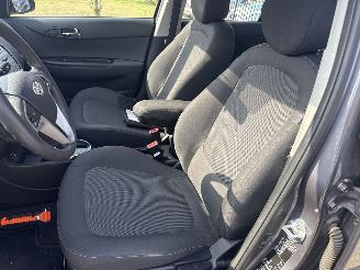 Hyundai I-20 1.4i-MOTION AUTOMAAT RIJDBARE SCHADE! BOUWJAAR 2011 4150 EURO picture 8