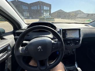 Peugeot 208 1.2PURETECH EERSTE EIGENAAR 118925 KM BOUWJAAR 2016 3850 EURO picture 11