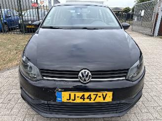 Volkswagen Polo 1.0 COMFORTLINE RIJDBARE ZIJSCHADE! BOUWJAAR 2014 3300 EURO picture 8
