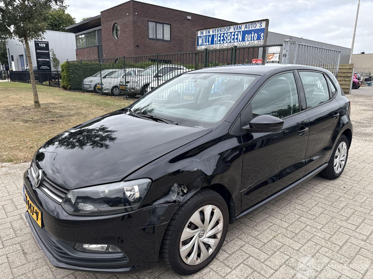 Volkswagen Polo 1.0 COMFORTLINE RIJDBARE ZIJSCHADE! BOUWJAAR 2014 3300 EURO