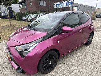 škoda osobní automobily Toyota Aygo 1.0 VVT-iX-CITE BOUWJAAR 2019 LICHTE SCHADE!  6400 EURO 2019/8