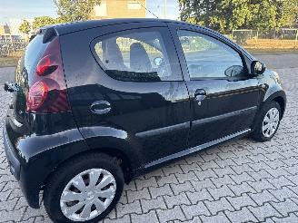 Peugeot 107 1.0 ACTIVE AIRCO RIJDBARE SCHADE! BOUWJAAR 2013  2450 EURO picture 5
