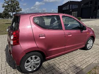 Suzuki Alto 1.0 EXCLUSIEF AIRCO 113000 KM NAP LICHTE SCHADE 2012  1799 EURO picture 4