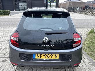 Renault Twingo 0.9 AUTOMAAT DYNAMIQUE 1e EIGENAAR BOUWJAAR 2017 6900 EURO picture 3