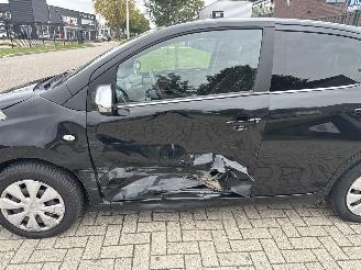 Citroën C1 1.0e VTI STYLE EDITION BOUWJAAR 2016 RIJDBARE SCHADE! 3900 EURO picture 2