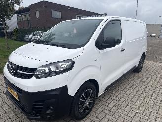 damaged commercial vehicles Opel Vivaro 2.0 CDTI AUTOMAAT L2H1 EDITION BOUWJAAR 2020  6999 EURO EX BTW 2020/3