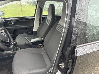 Volkswagen Up! 1.0 BLEUMOTION LICHTE SCHADE! 151000 KM BOUWJAAR 2019 5250 EURO picture 9