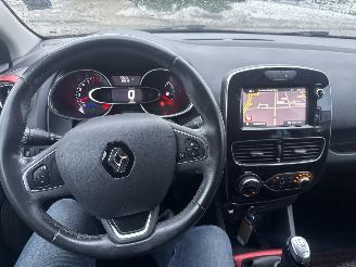 Renault Clio 0.9 TCE ICONIC LICHTE RIJDBARE SCHADE! BOUWJAAR 2017 6750 EURO picture 13