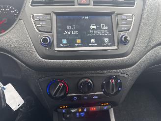 Hyundai I-20 ACTIVE NIEUW MODEL RIJDBARE SCHADE! BOUWJAAR 2020 5999 VAST picture 11