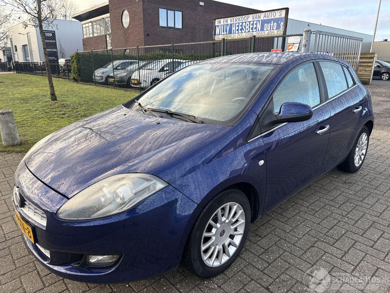 Fiat Bravo 1.4 MULTIAIR BUSINESS ZEER MOOI! BOUWJAAR 2011  1999 EURO