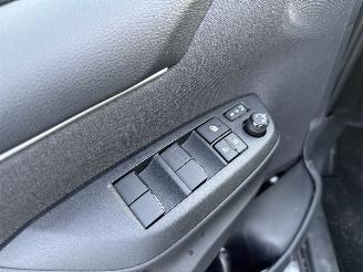 Mazda 2 1.5 EXCLUSIVE-LINE AUTOMAAT HYBRID BOUWJAAR 2024 12750 EURO picture 8