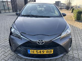 Toyota Yaris 1.5 VVT-i EXECUTIVE LICHTE SCHADE! BOUWJAAR 2018 127078 6150 VAST picture 8