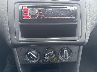 Volkswagen Polo 1.6 TDI HIGHLINE 5 DEURS GEEN SCHADE! BOUWJAAR 2010  2999 EURO picture 13