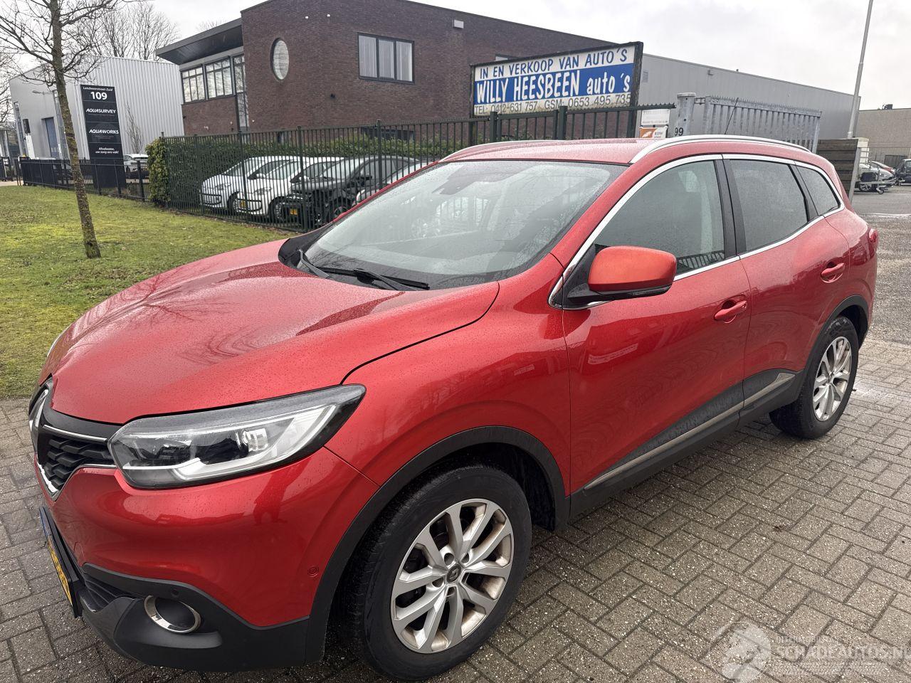 Renault Kadjar 1.2 TCE INTENS SUPERLICHTE SCHADE! BOUWJAAR 2015  6900 EURO