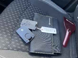 Renault Captur 0.9 INTENS 80000 KM RIJDBAAR BOUWJAAR 2018  5999 EURO VAST! picture 10