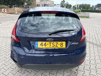 Ford Fiesta 1.25 LIMITED 86125 KM NAP! BOUWJAAR 2012 LICHTE SCHADE! 3200 EURO picture 3
