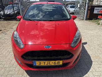 Ford Fiesta 1.0 STYLE 121959 KM NIEUWSTAAT BOUWJAAR 2014  2999 EURO VAST! picture 2