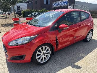Ford Fiesta 1.0 STYLE 121959 KM NIEUWSTAAT BOUWJAAR 2014  2999 EURO VAST! picture 4
