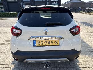 Renault Captur 0.9 INTENS LICHTE SCHADE! BOUWJAAR 2017 2e EIGENAAR 6200 EURO picture 3