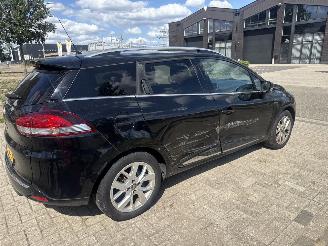 Renault Clio 0.9 LIMITED LICHTE ZIJSCHADE! BOUWJAAR 2018 103945 KM  4999 EURO picture 4