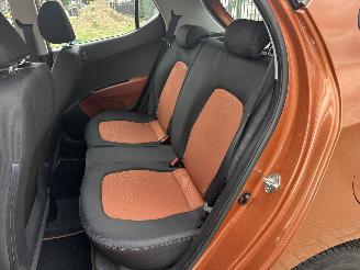 Hyundai I-10 1.0i-MOTION PLUS PARKEERSCHADES BOUWJAAR 2014  4200 EURO picture 12