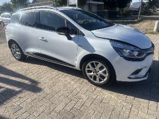 Renault Clio 0.9 LIMITED RIJDBARE SCHADE! 116187 KM NAP BOUWJAAR 2020 5100 picture 5