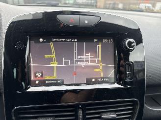 Renault Clio 1.2 NIGHT&DAY RIJDBAAR BOUWJAAR 2016 139753 KM  3500 EURO VAST picture 12