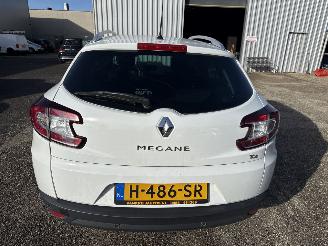 Renault Mégane 1.2 TCe LIMITED ESTATE BOUWJAAR 2016 175437 KM  2200 EURO picture 3