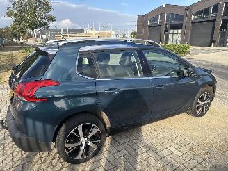 Peugeot 2008 1.2 URBAN CROSS 110 PK STORMSCHADE! BOUWJAAR 2015 3400 EURO picture 4