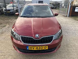 Skoda Fabia 1.2 TSi EDITION COMBI LICHTE SCHADE! BOUWJAAR 2016 3850 EURO picture 6