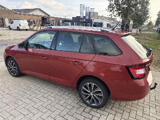 Skoda Fabia 1.2 TSi EDITION COMBI LICHTE SCHADE! BOUWJAAR 2016 3850 EURO picture 2
