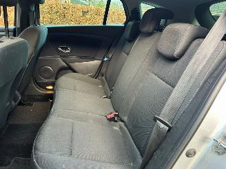 Renault Mégane 1.5 DCI AUTOMAAT NAVI AIRCO picture 12