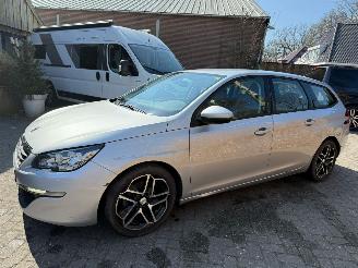 Peugeot 308 1.6 HDI LEER NAVI picture 8