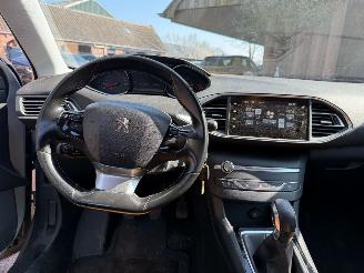 Peugeot 308 1.6 HDI LEER NAVI picture 14