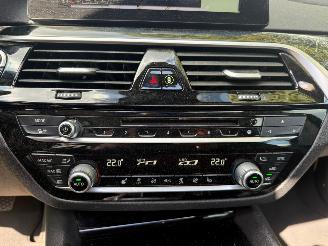 BMW 5-serie 520D XDRIVE  HIGH EXECUTIVE SPORTLINE PANO picture 30