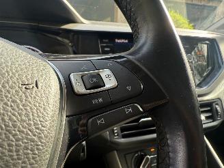 Volkswagen Polo 1.0 TSI NAVI CRUISE PDC TREKHAAK picture 23