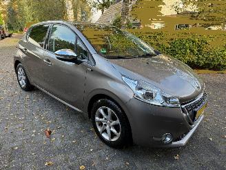  Peugeot 208 1.2 Style 5DRS NAVI AIRCO 2015/1