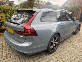 škoda osobní automobily Volvo V-90 2.0 T6 AWD PLUGIN PANO HARMAN/KARDON 2021/10