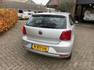 Volkswagen Polo 1.0 5DRS AIRCO PDC STOELVERWARMING picture 4