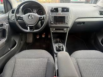 Volkswagen Polo 1.0 5DRS AIRCO PDC STOELVERWARMING picture 2