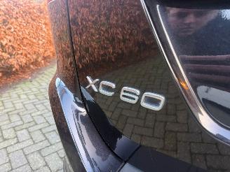 Volvo Xc-60 2.0 T5 LEER PANO AUT NL AUTO picture 9